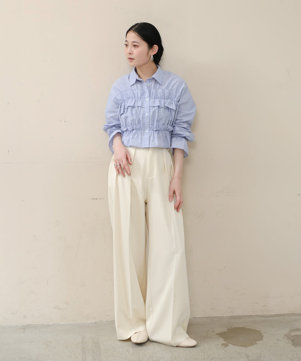 シャーリングリボンショートブラウス