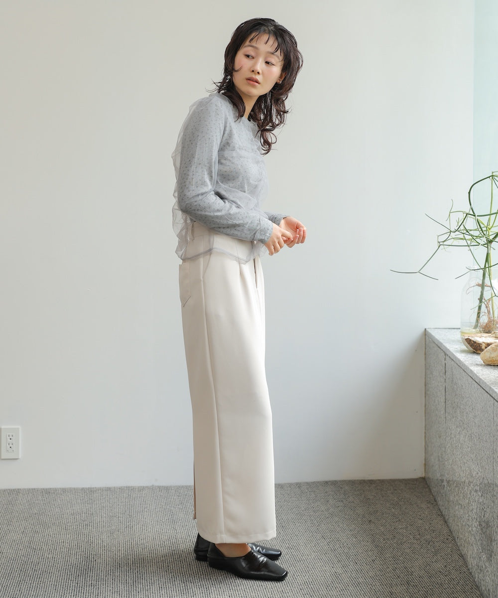 チュールレイヤードトップス