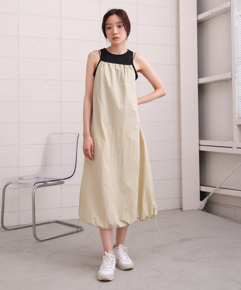 ストラップデザインキャミワンピース
