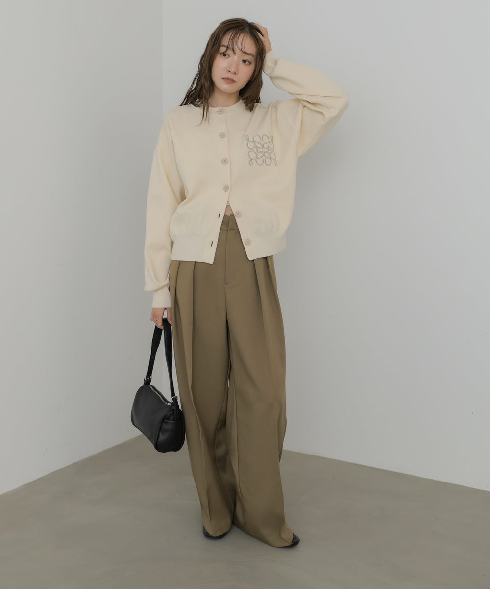 コード刺しゅうニットカーディガン