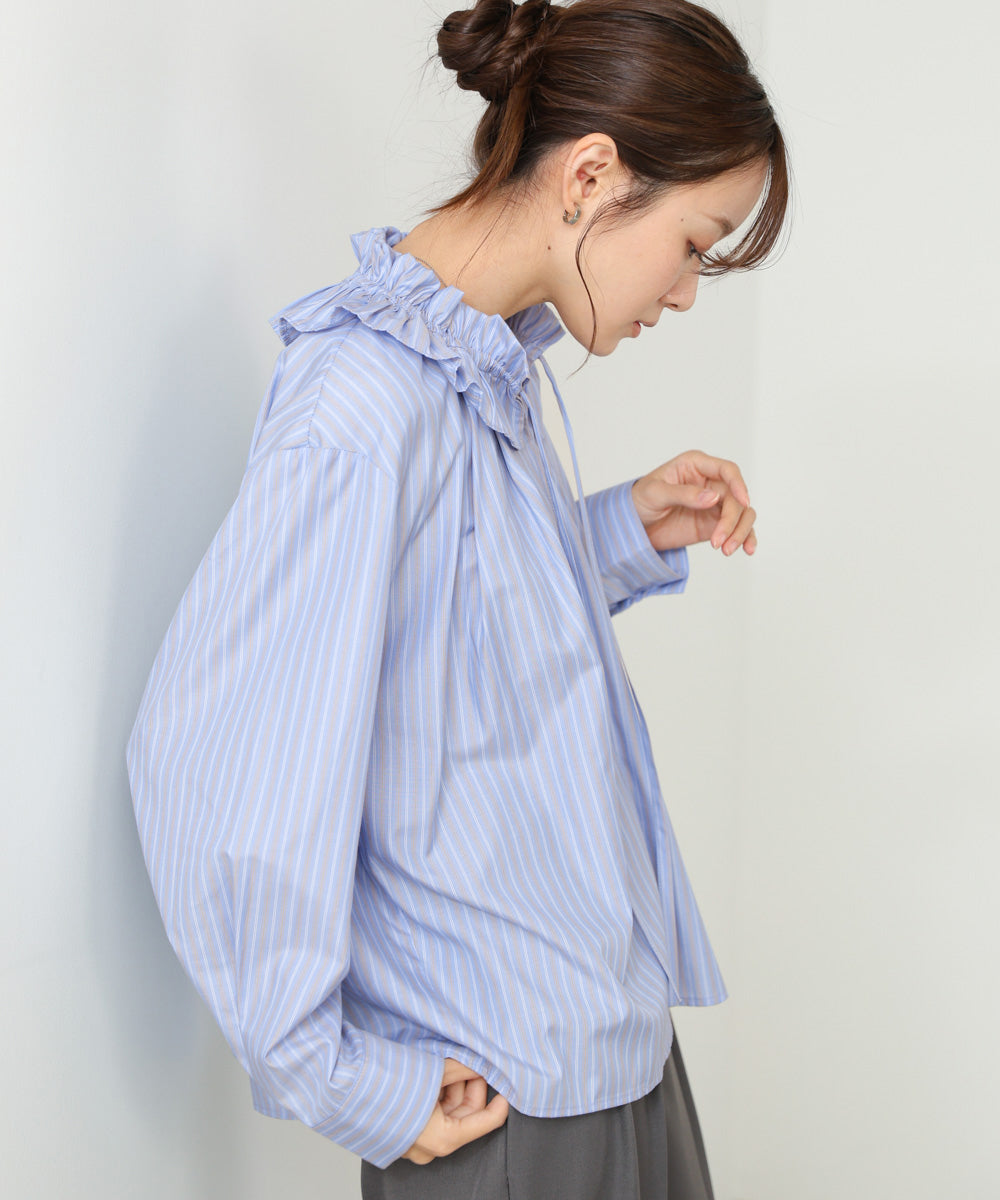 ギャザーフリルブラウス