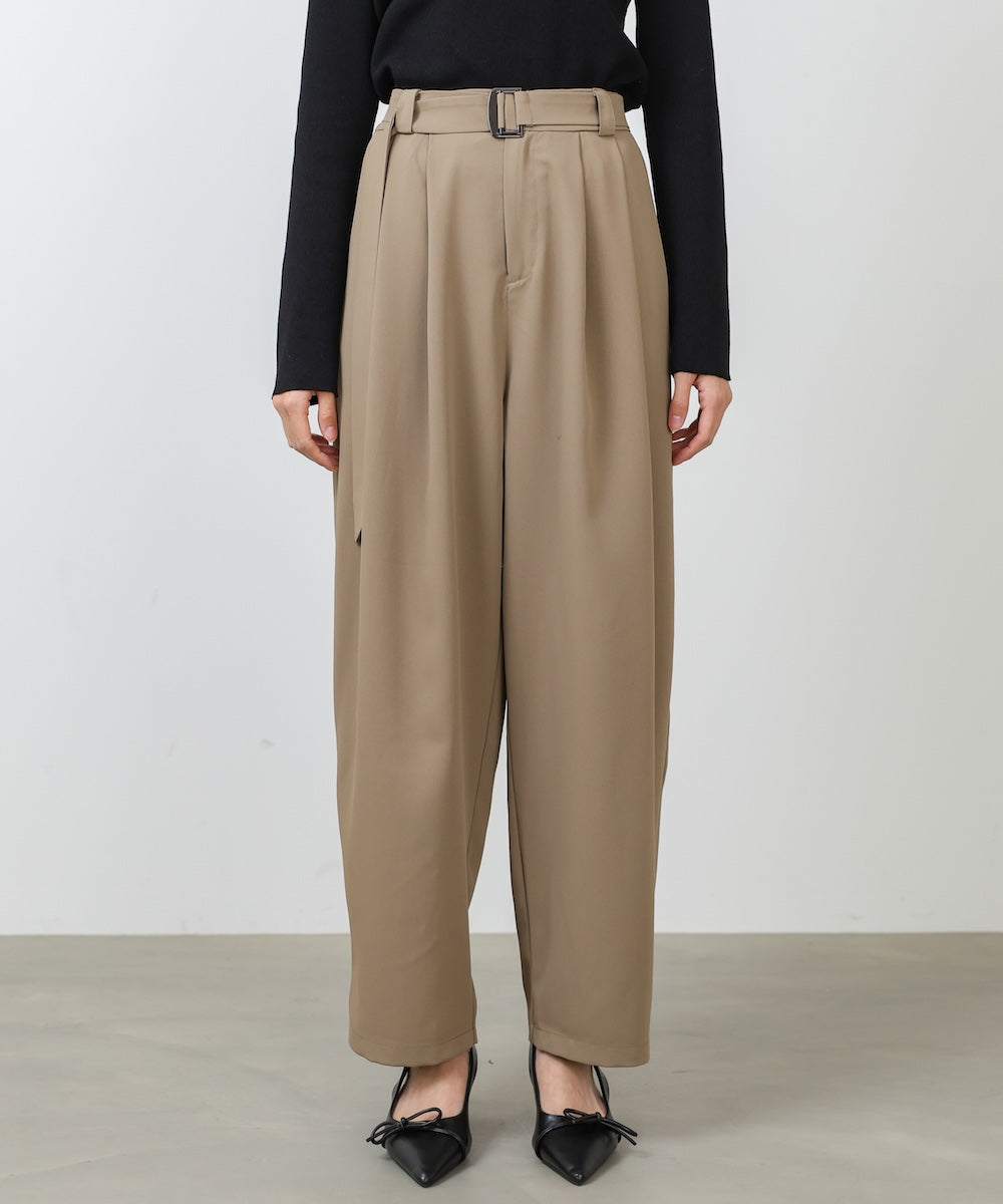【選べるサイズ展開】ツータックルーズベルト付スラックスパンツ