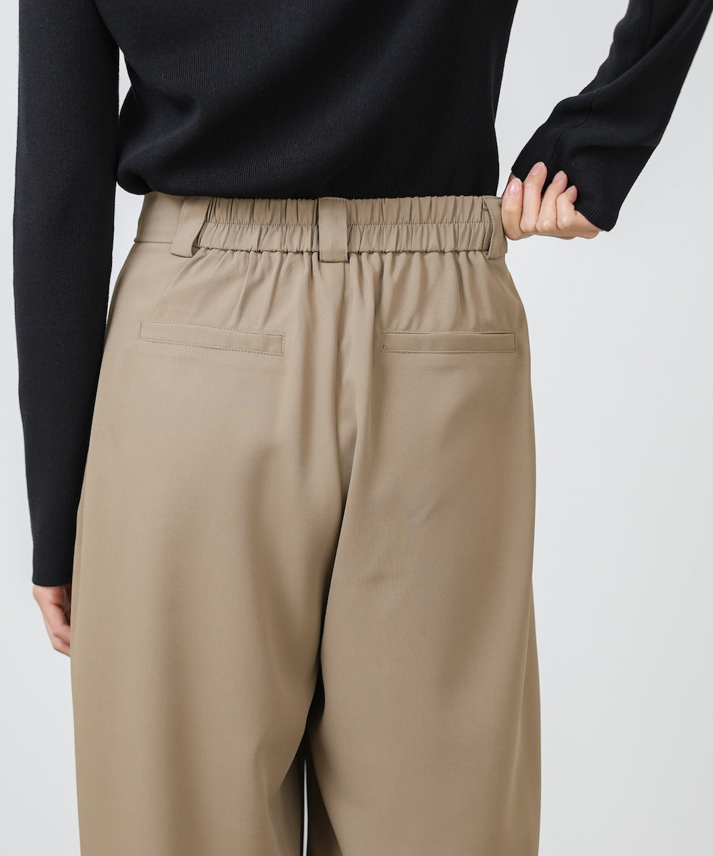 【選べるサイズ展開】ツータックルーズベルト付スラックスパンツ