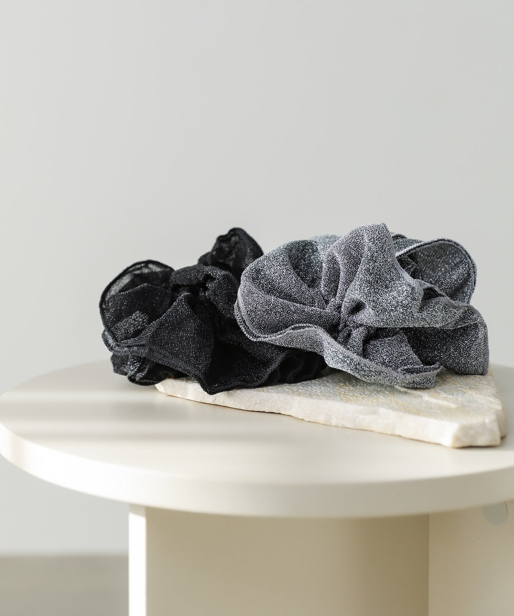 ラメ入りビッグシュシュ