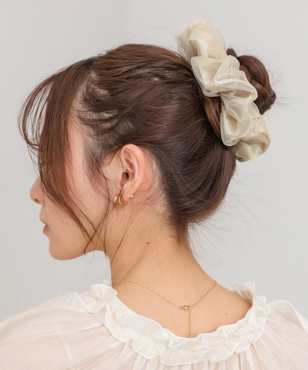 オーガンジー×サテンシュシュ