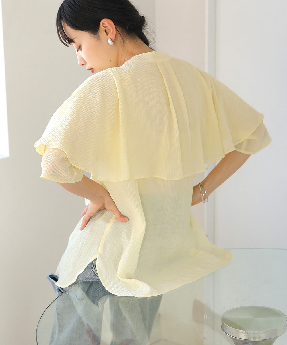RUFFLE HALF SLEEVE BLOUSE