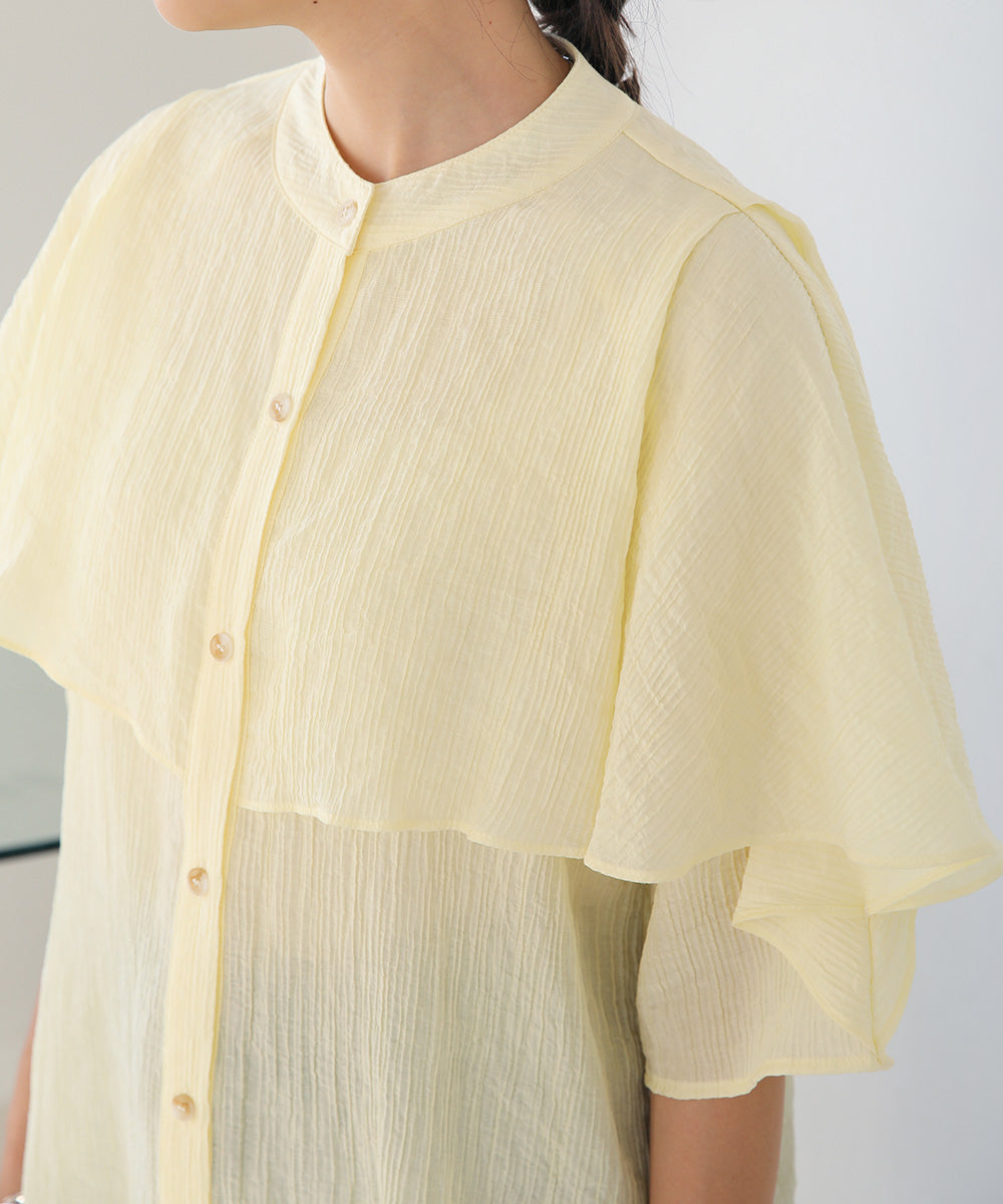 RUFFLE HALF SLEEVE BLOUSE