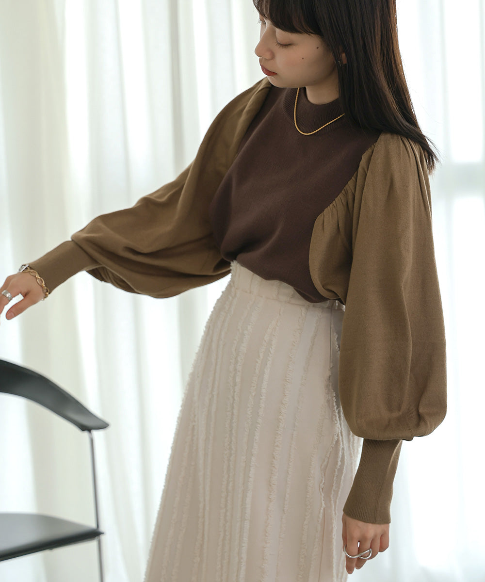 COLOR SCHEME PETITE HIGH KNIT TOP