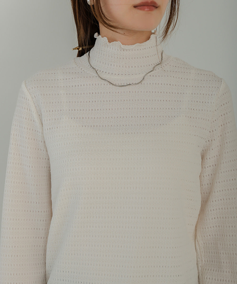 HIGH NECK EMBROIDERY TOPS