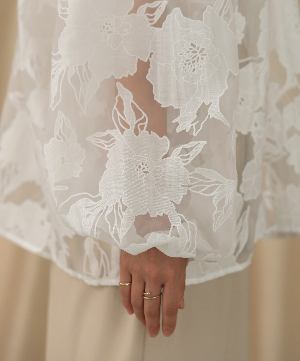SHEER FLOWER VOLUME SLEEVE BLOUSE