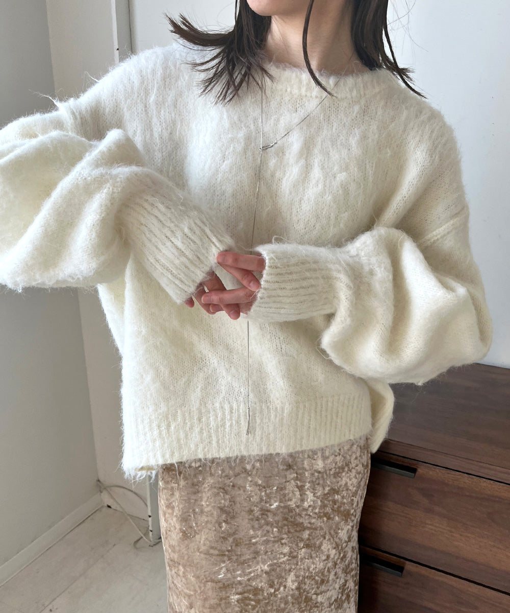 VOLUME SLEEVE MOHAYALIKE KNIT