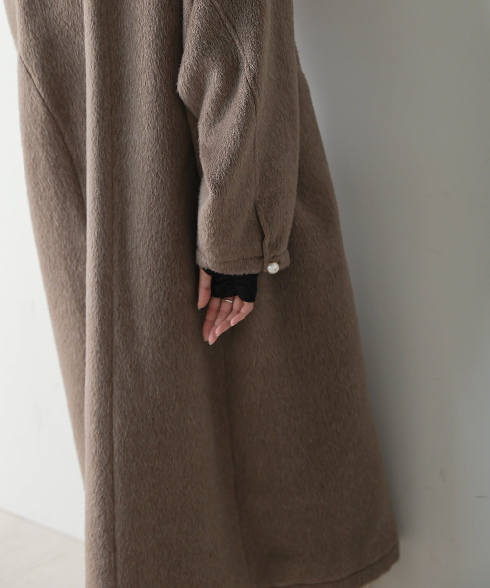 SHAGGY PEARL BUTTON OVER SILHOUETTE COAT