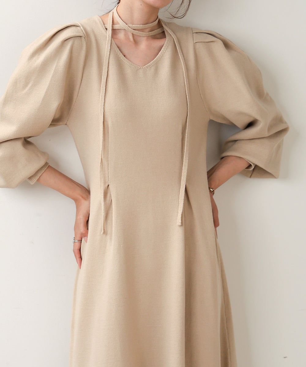 WAIST TUCK FLARE LINE KNIT ONEPIECE