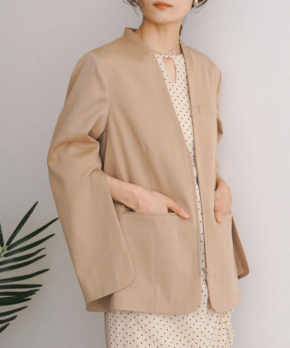 SLEEVE SLIT JACKET