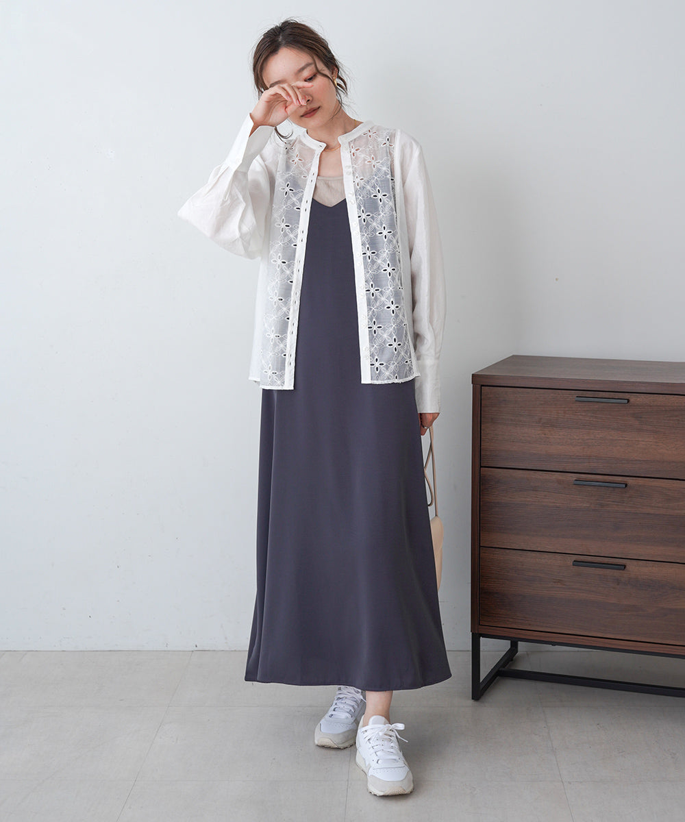 FRONT EMBROIDERY LACE BLOUSE