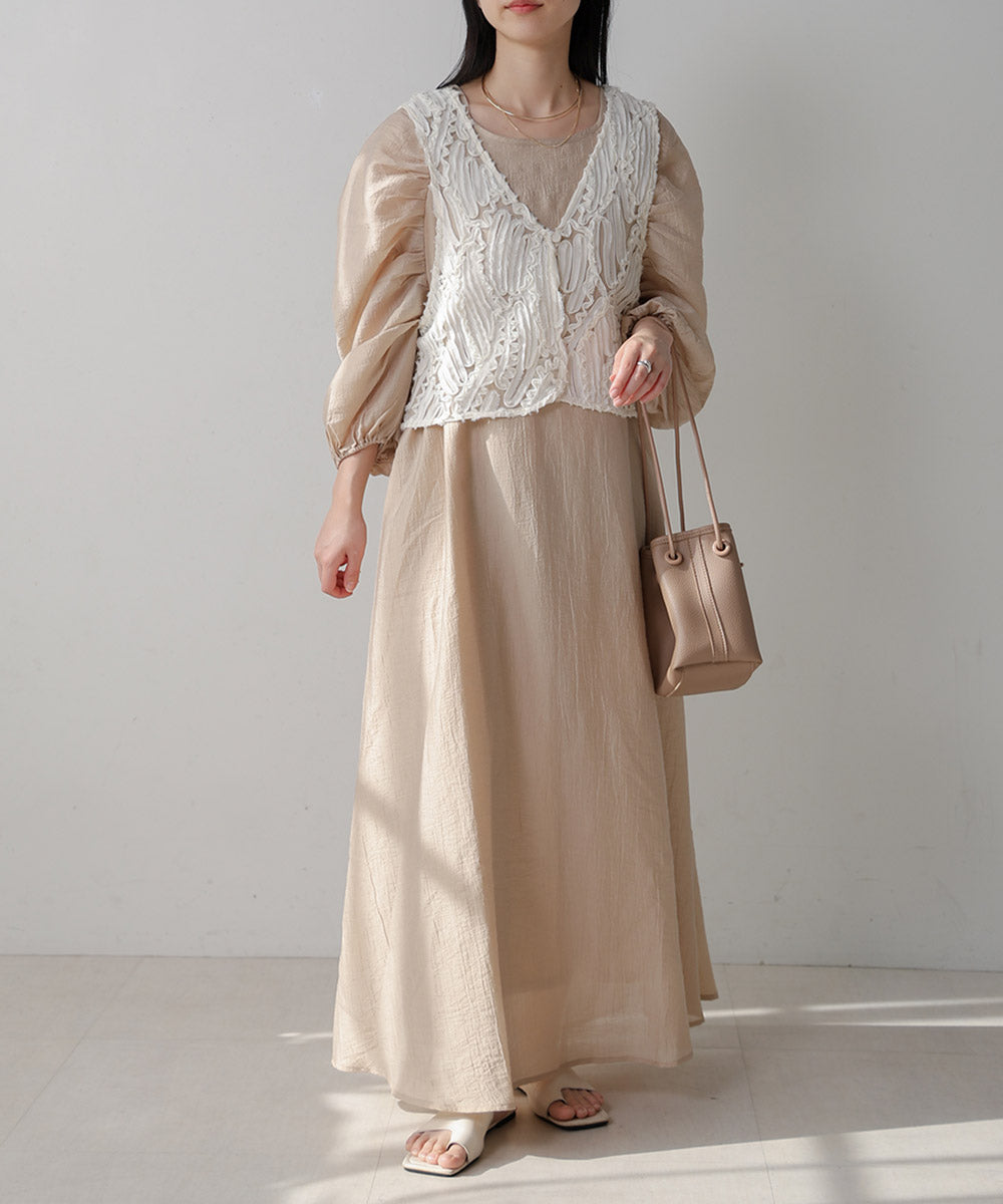 BATTEN LACE VEST + GATHERED SLEEVE DRESS SET