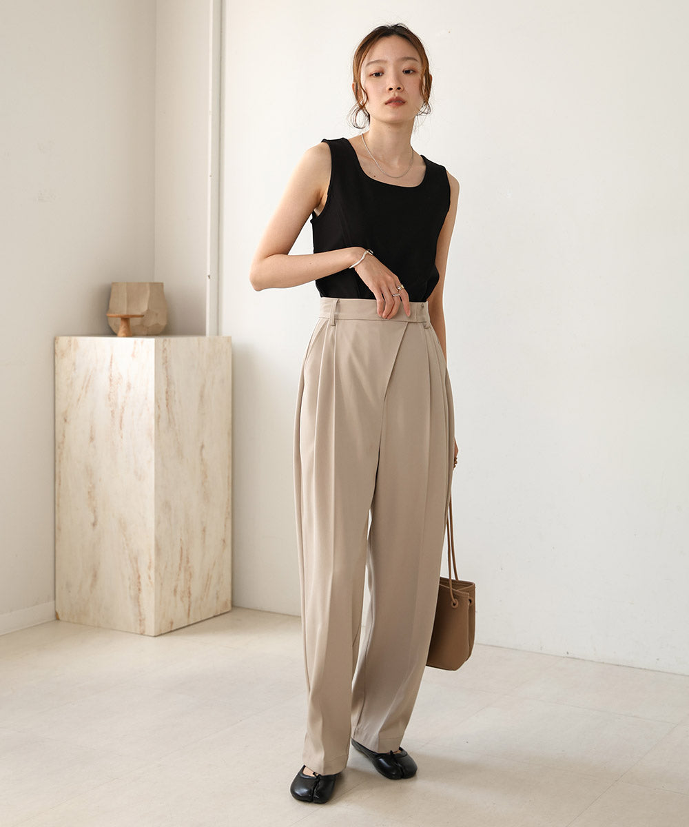 SQUARE NECK TUCK DESIGN TANK TOP