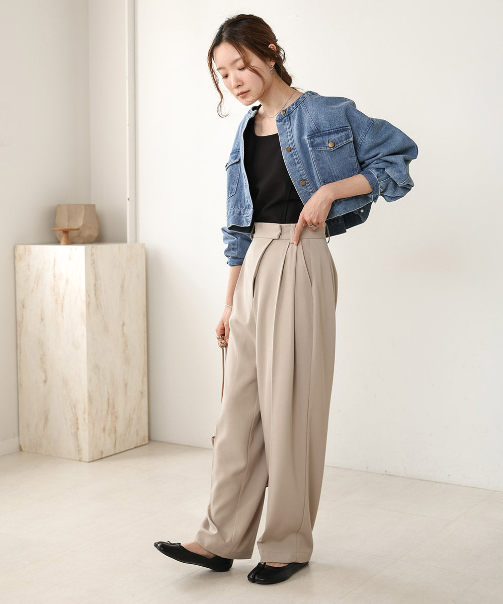 SQUARE NECK TUCK DESIGN TANK TOP