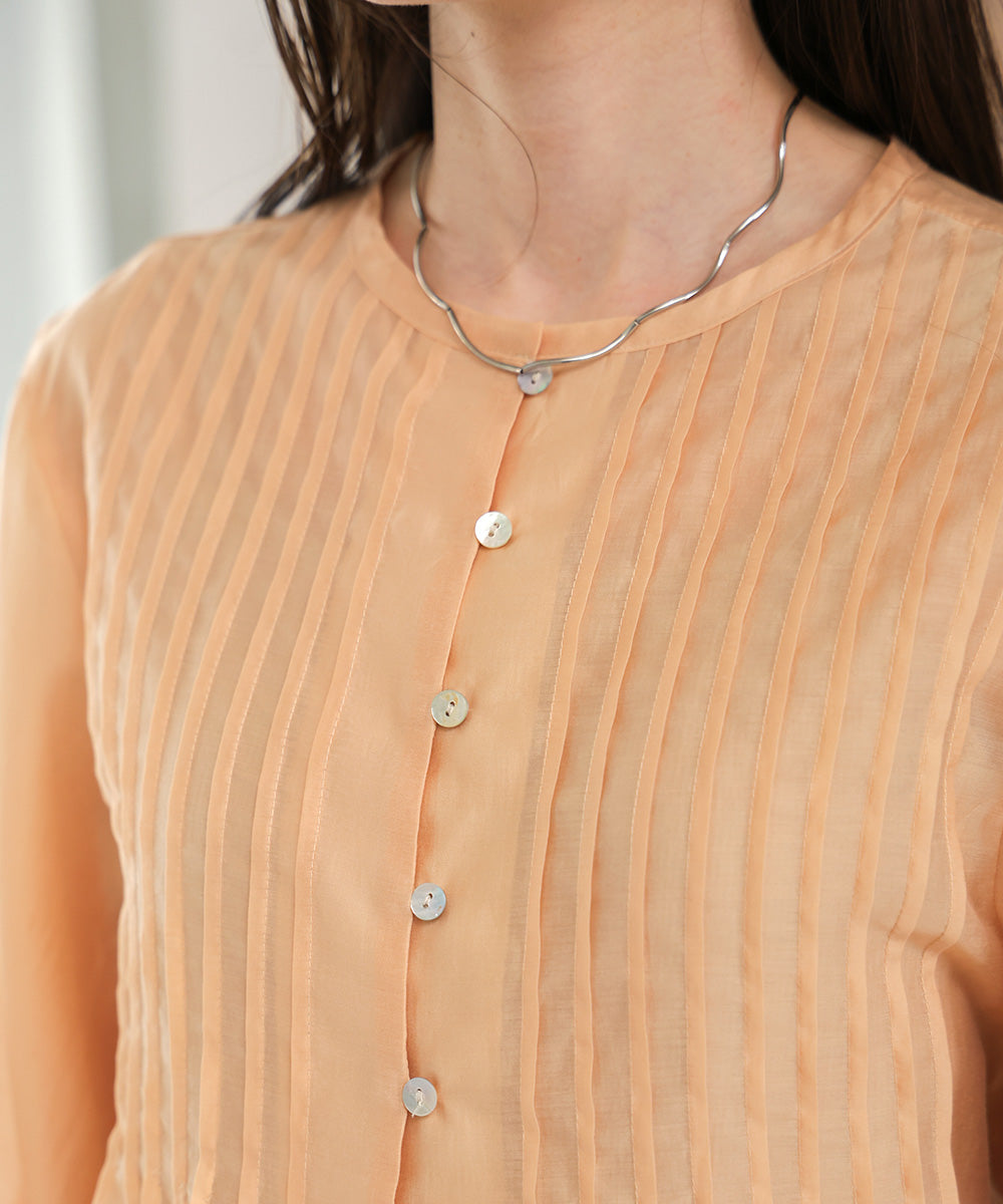 PINTUCK FLARE SLEEVE BLOUSE