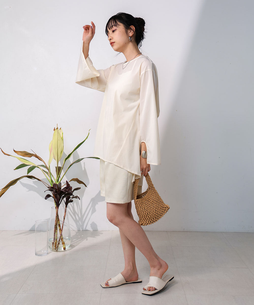 RASH GUARD TWIST BACK BLOUSE