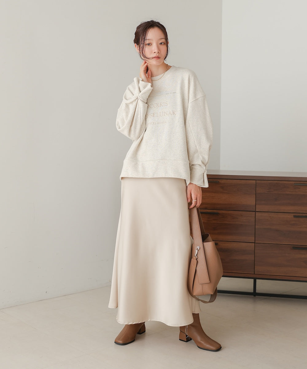 logo embroidery volume sweat tops