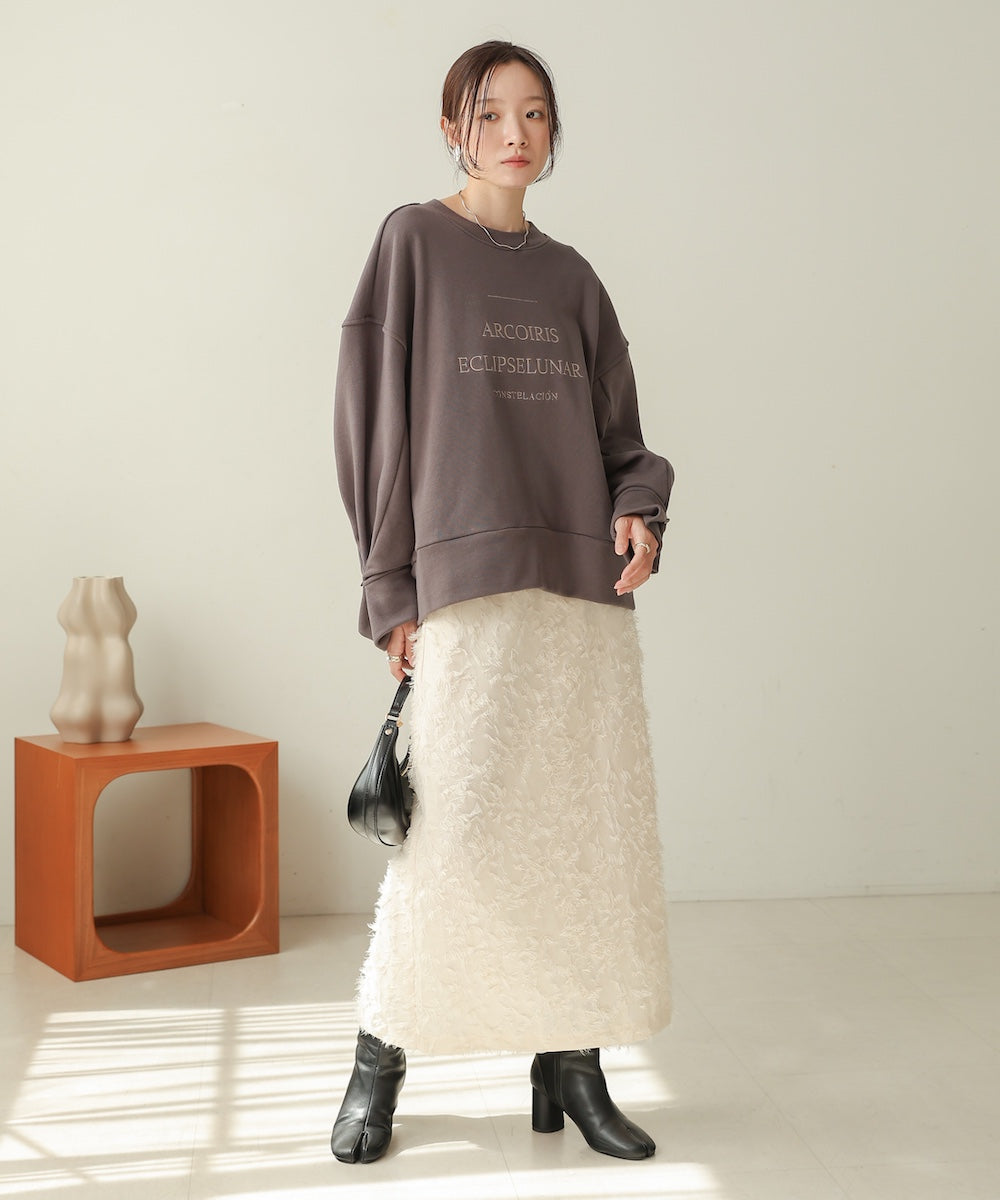 logo embroidery volume sweat tops