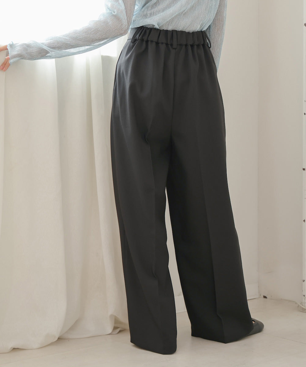 ツータックワイドパンツ