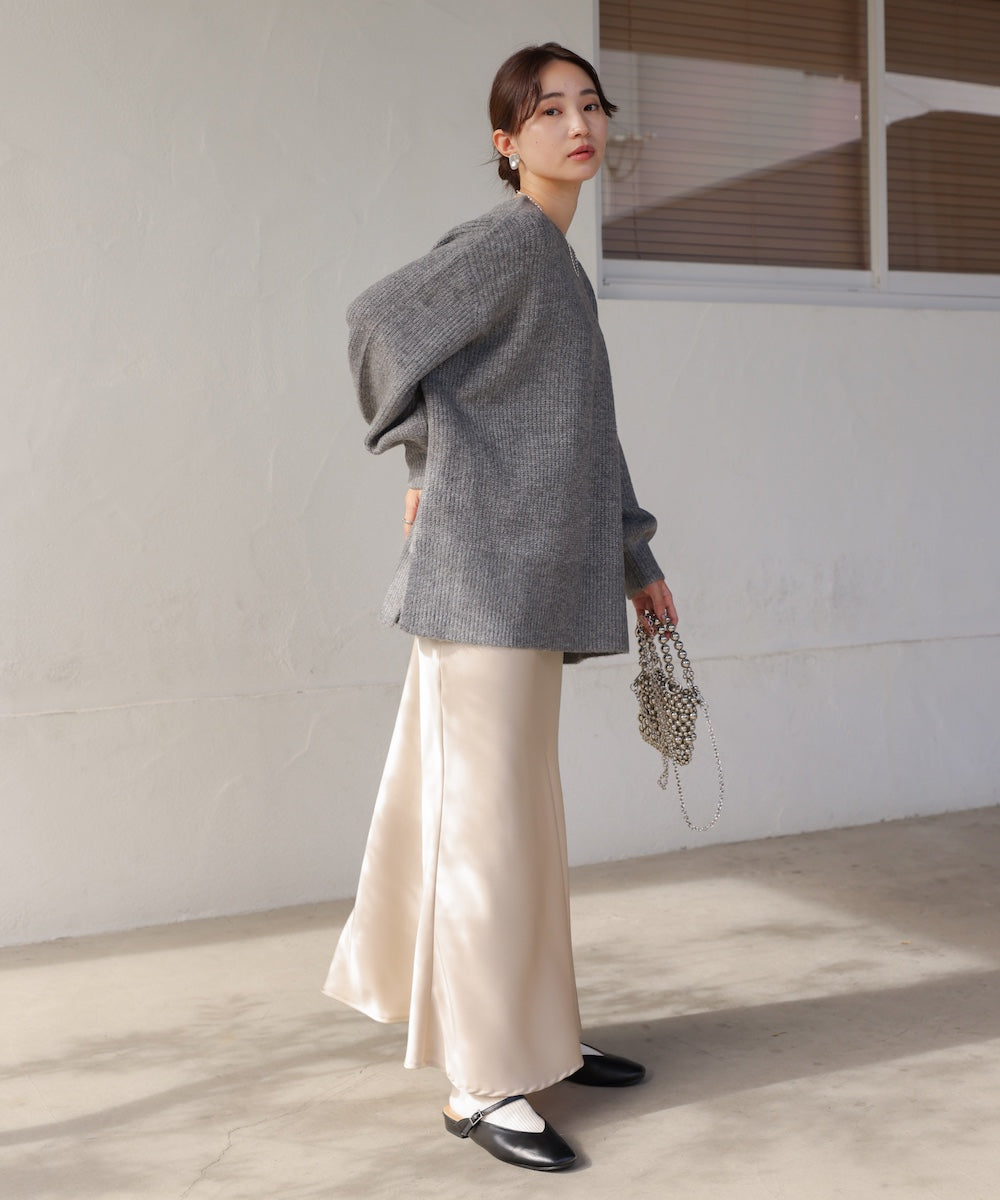 airy yarn back open knit