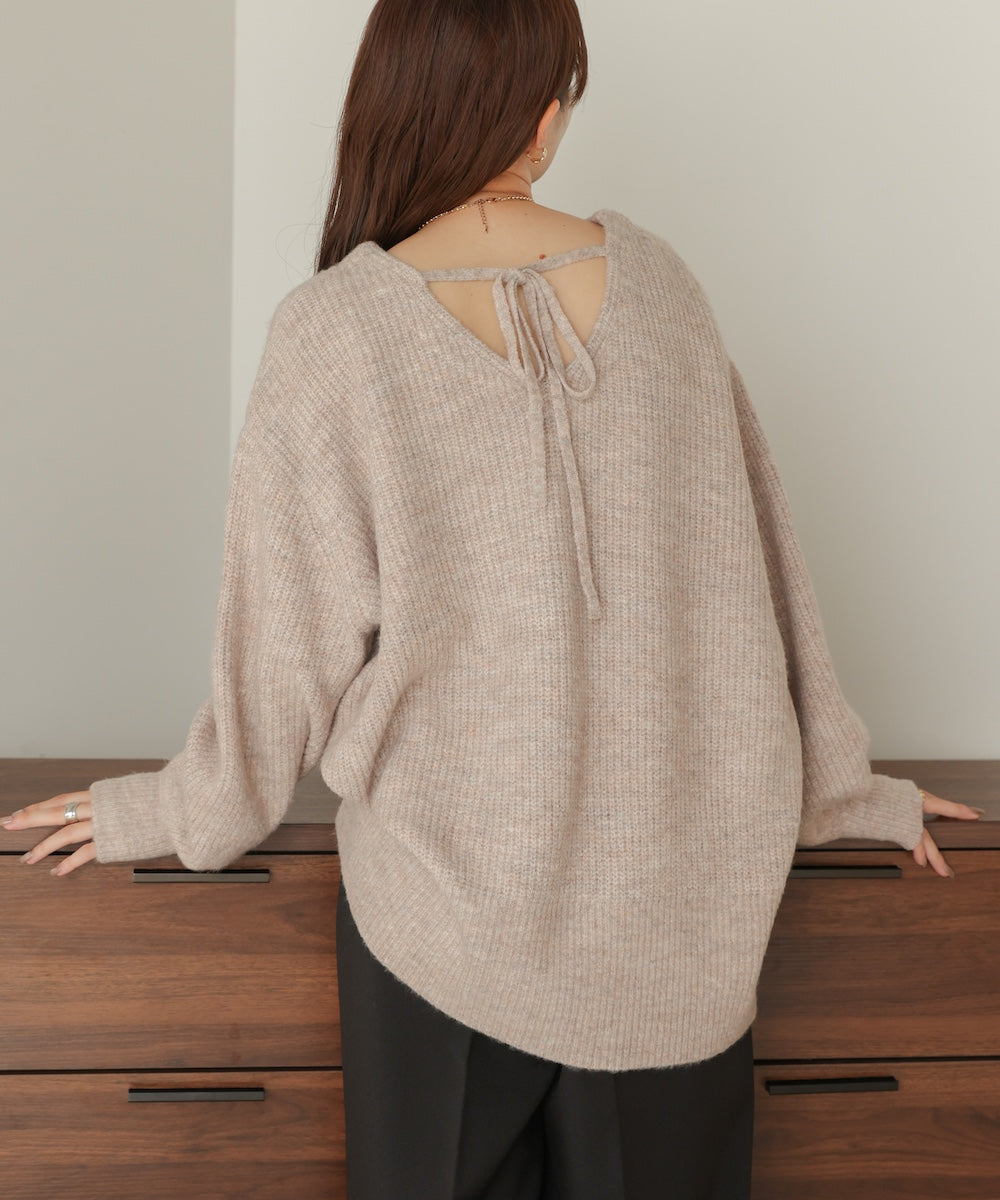 airy yarn back open knit