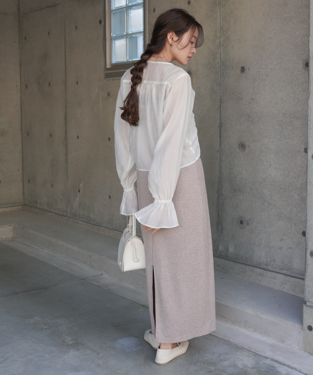 ギャザーキャンディースリーブブラウス