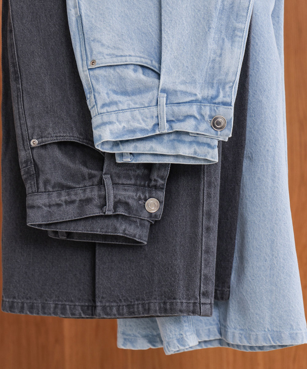 【S・M・Lサイズ展開】タック入りデニムパンツ