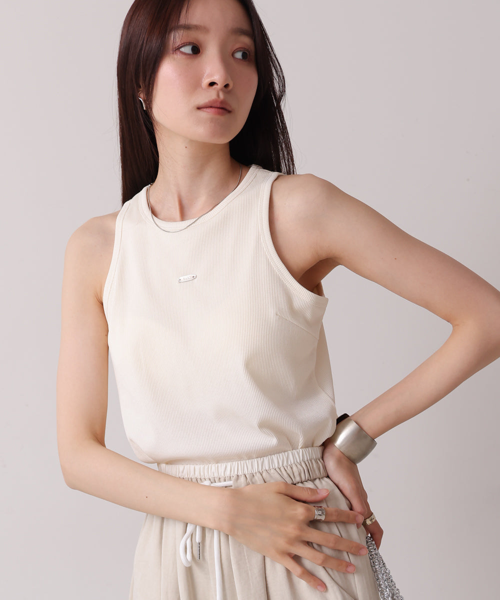 ロゴプレート付アメスリタンクトップ