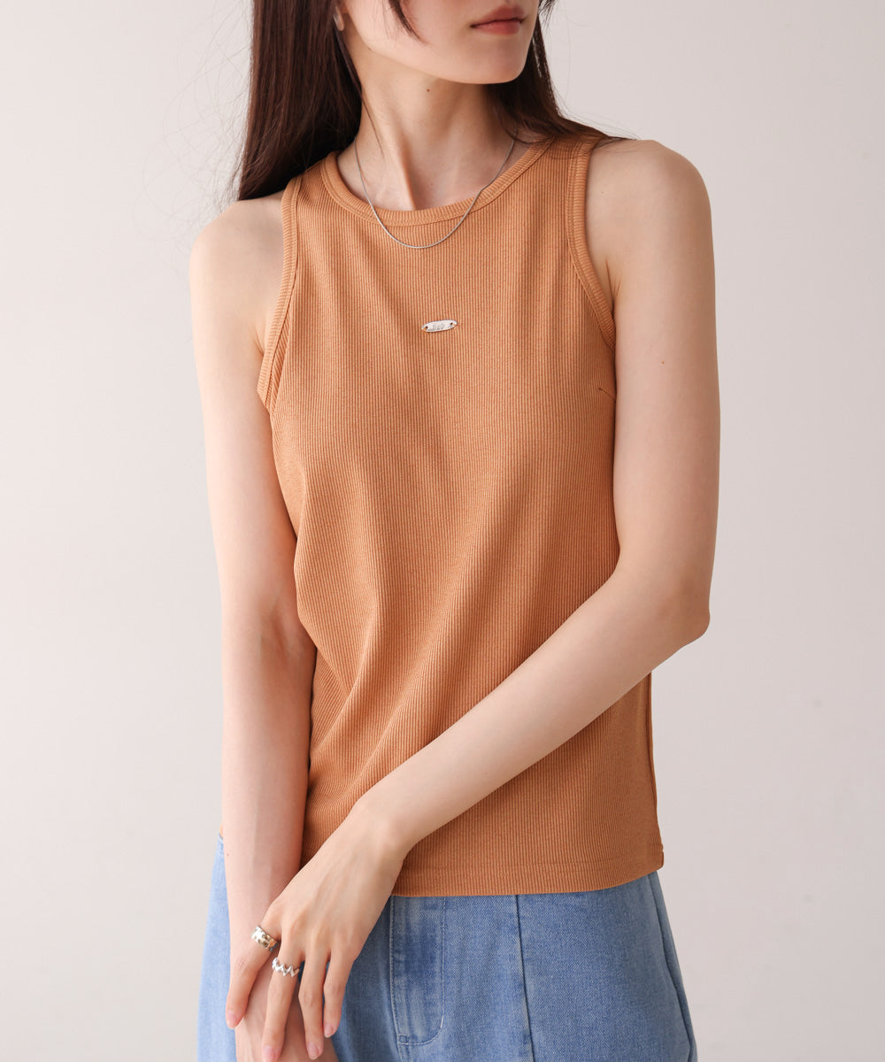 ロゴプレート付アメスリタンクトップ