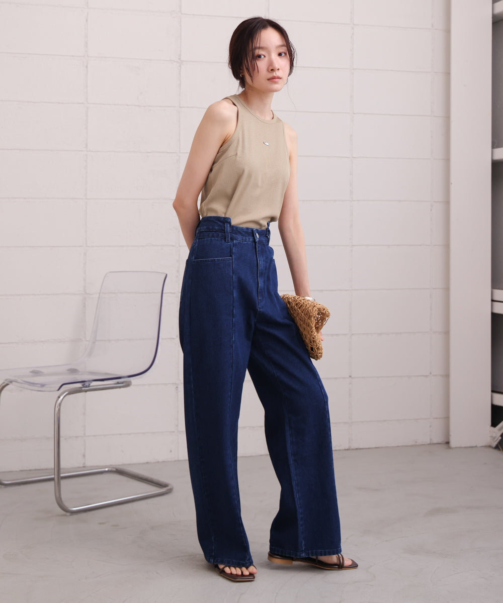 ロゴプレート付アメスリタンクトップ