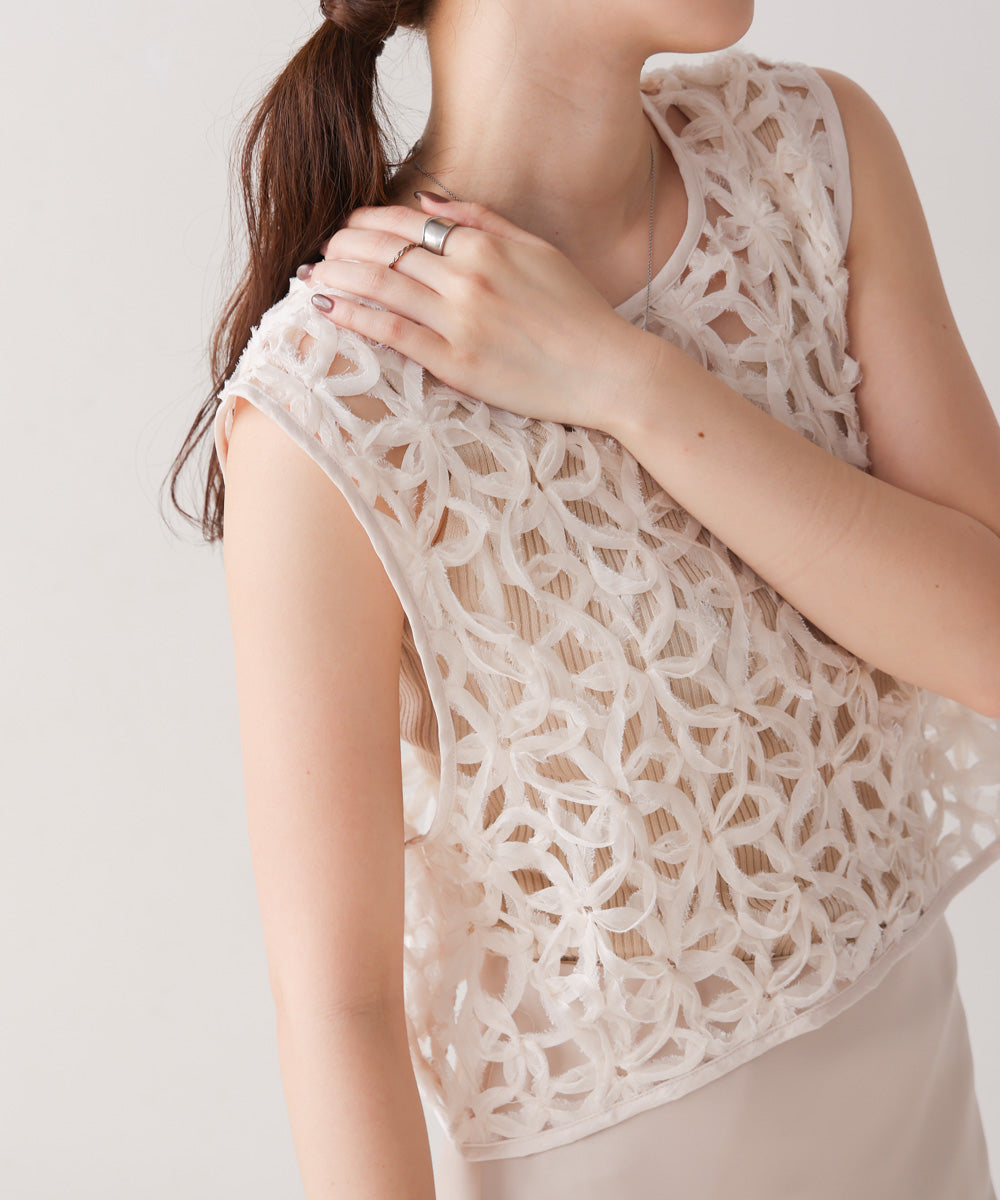 前後2WAYフラワーレースベスト