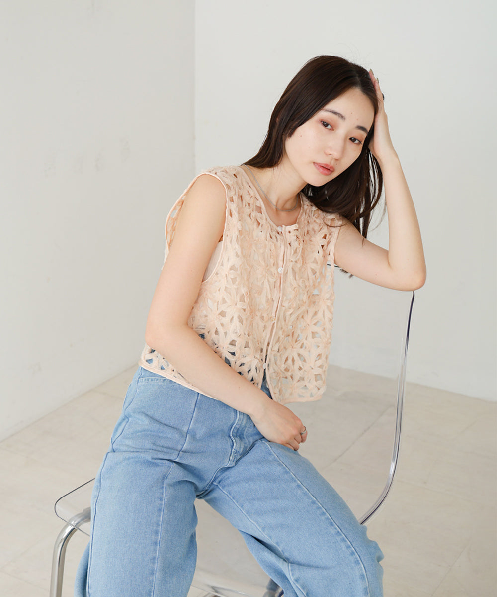 前後2WAYフラワーレースベスト