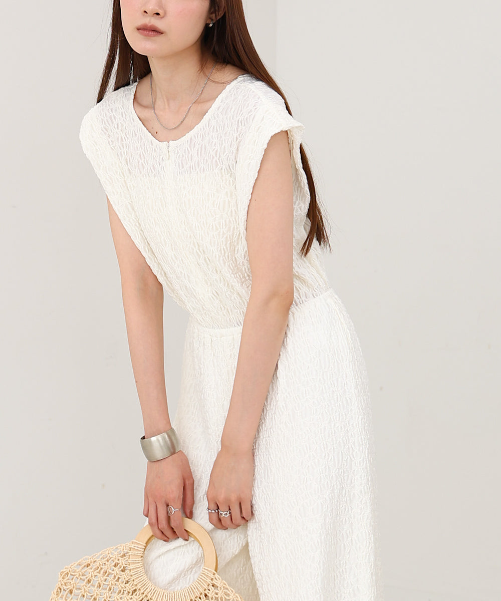 【選べる】【低身長向けサイズあり】前後2WAYウェーブ柄シュシュ付ワンピース・オールインワン