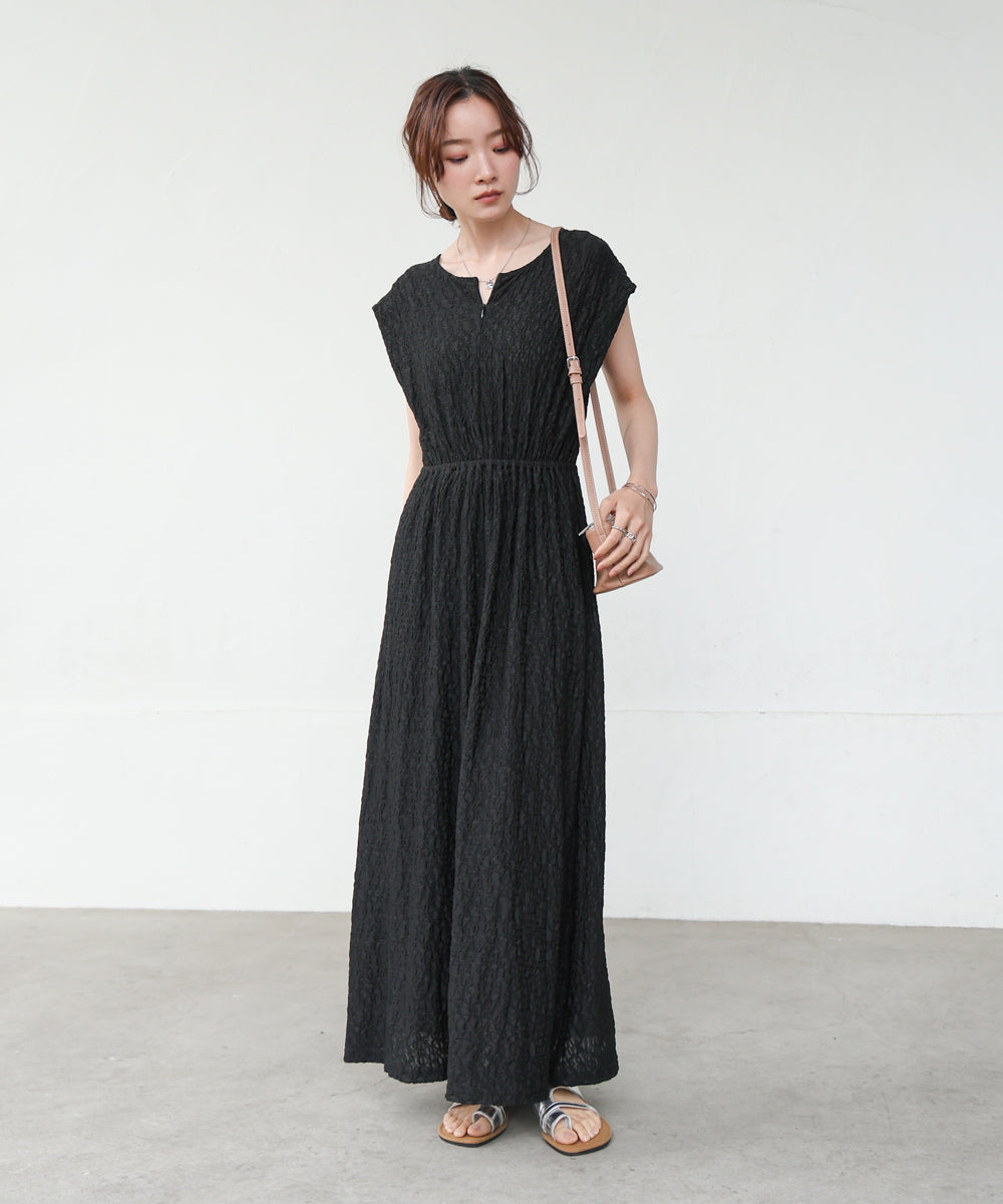 【選べる】【低身長向けサイズあり】前後2WAYウェーブ柄シュシュ付ワンピース・オールインワン