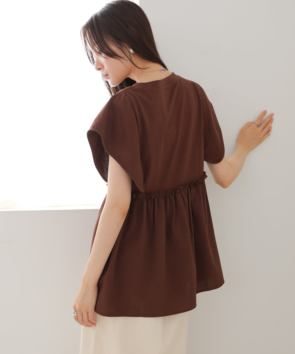 スクエアーショルダーペプラムトップス