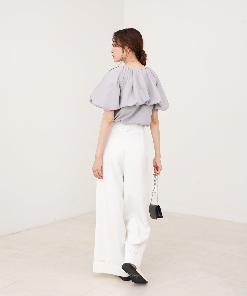 バルーンデザインブラウス