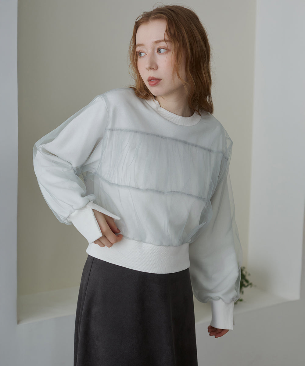 ショート丈チュールレイヤードスウェット