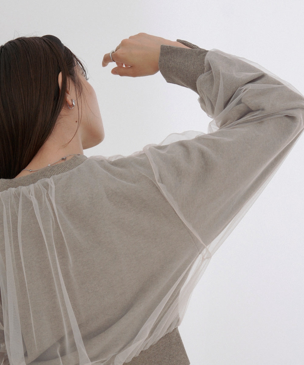 ショート丈チュールレイヤードスウェット