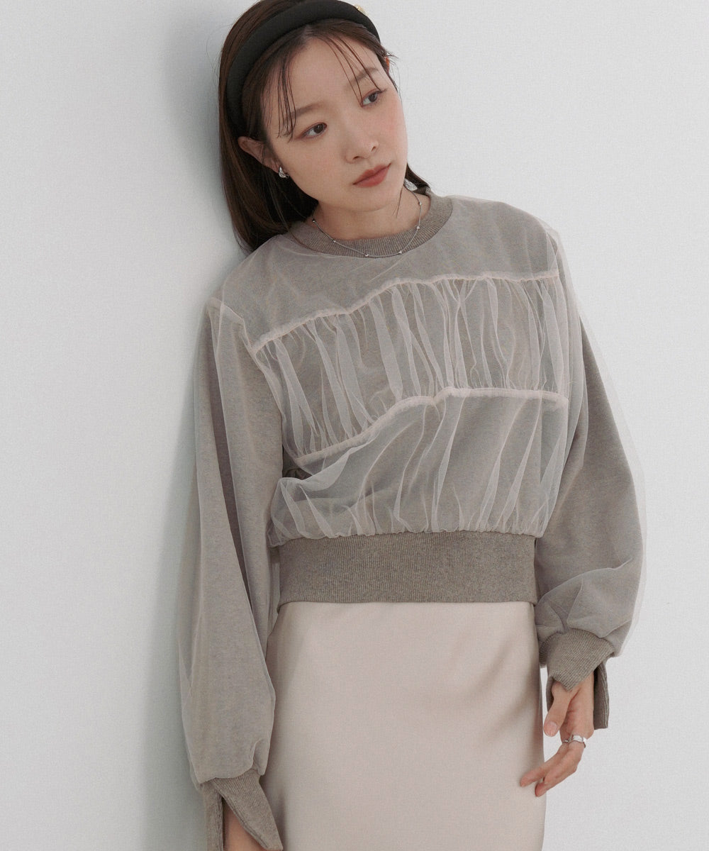 ショート丈チュールレイヤードスウェット