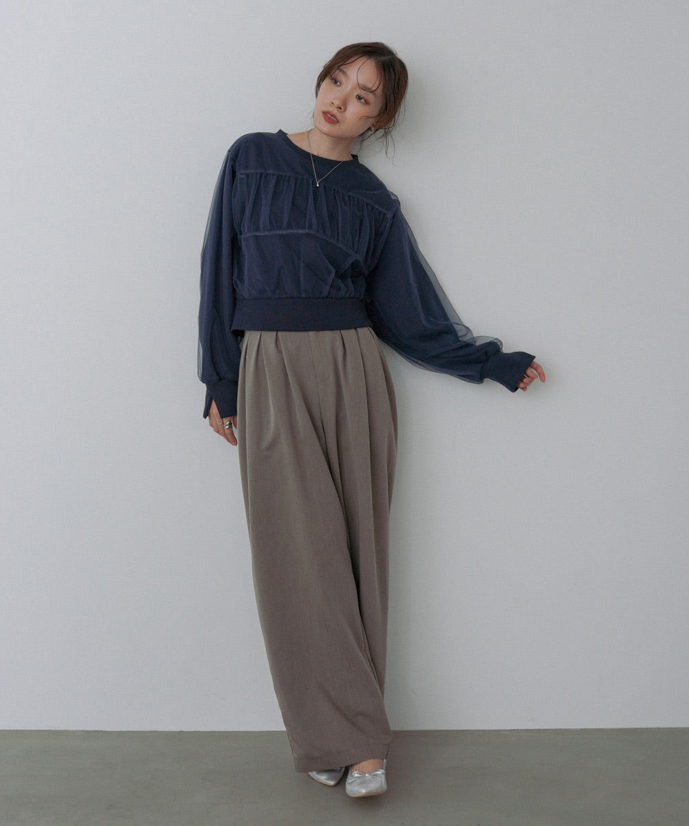 ショート丈チュールレイヤードスウェット