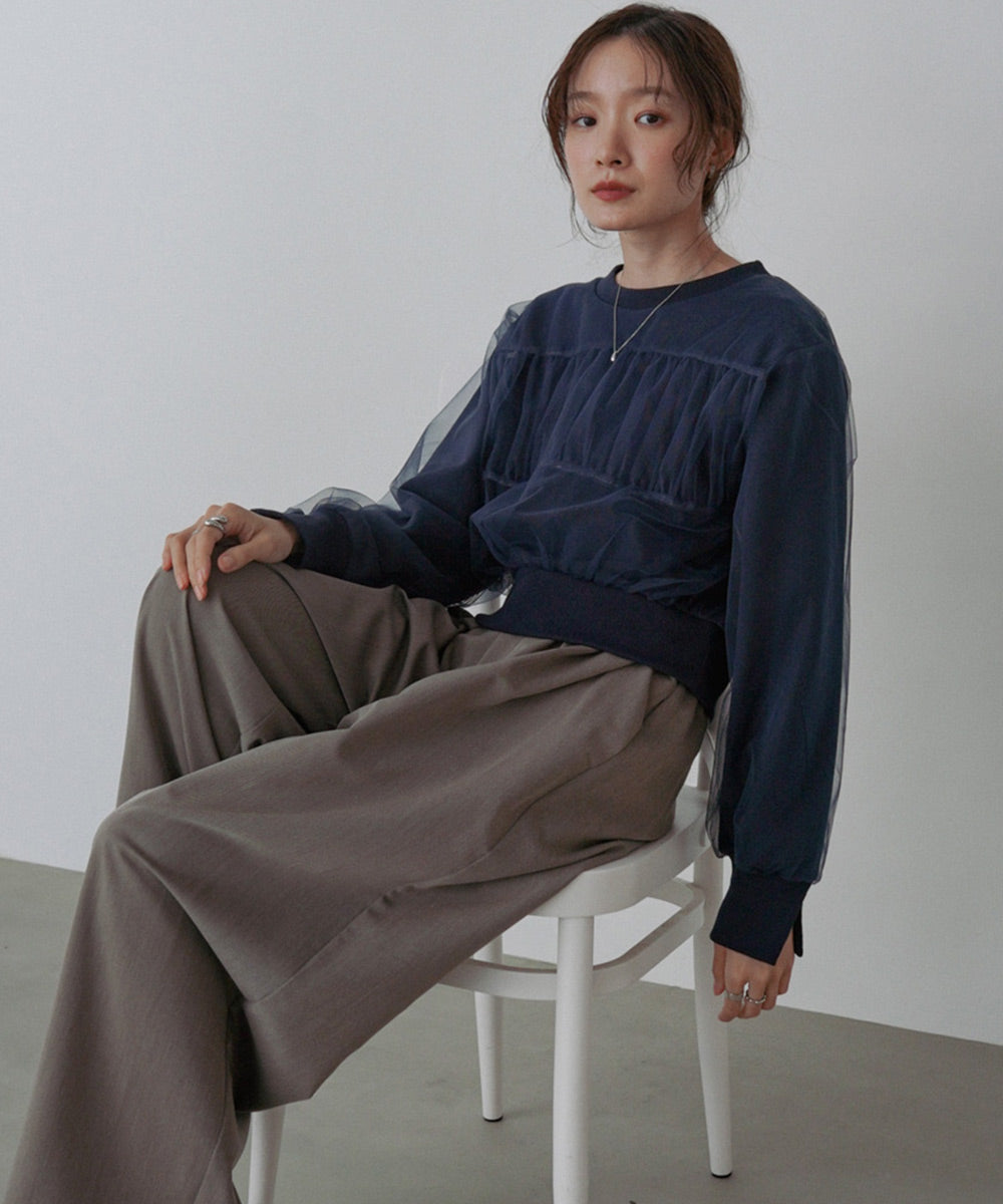 ショート丈チュールレイヤードスウェット