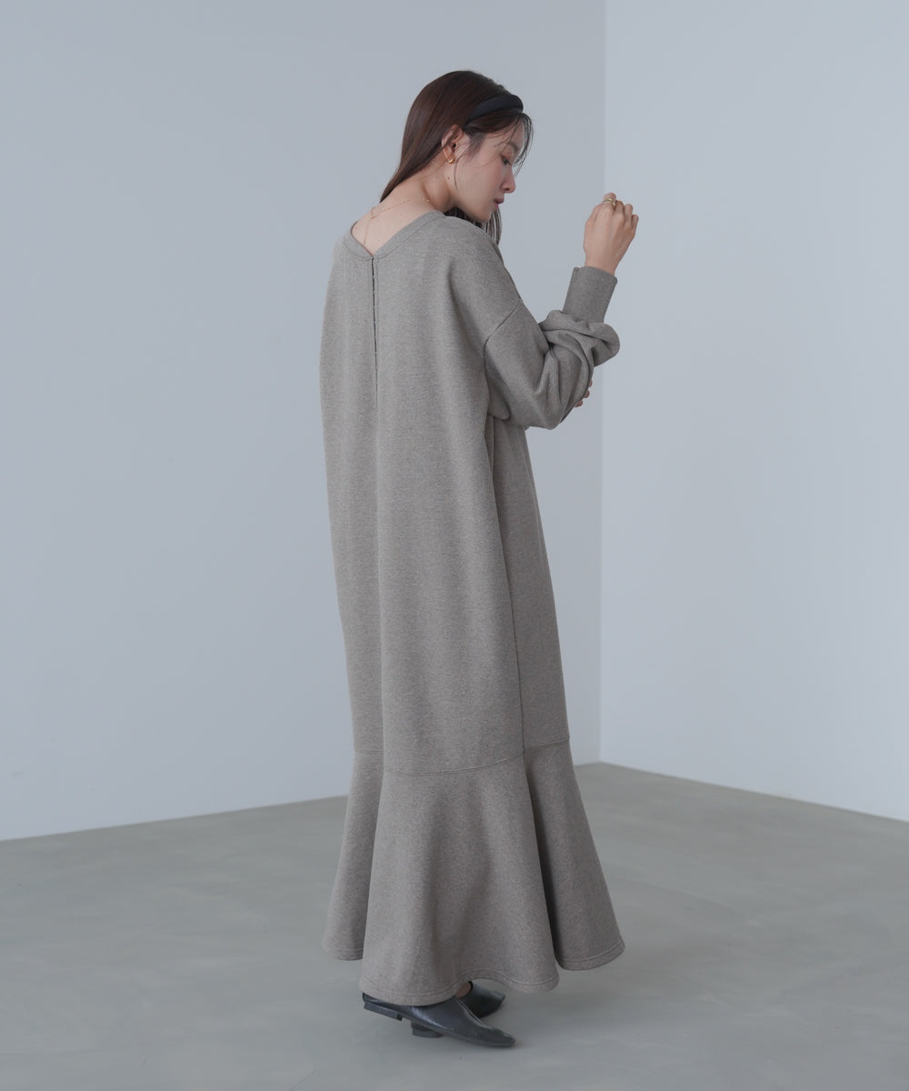 前後2WAYホックプリントマーメイドスウェットワンピース