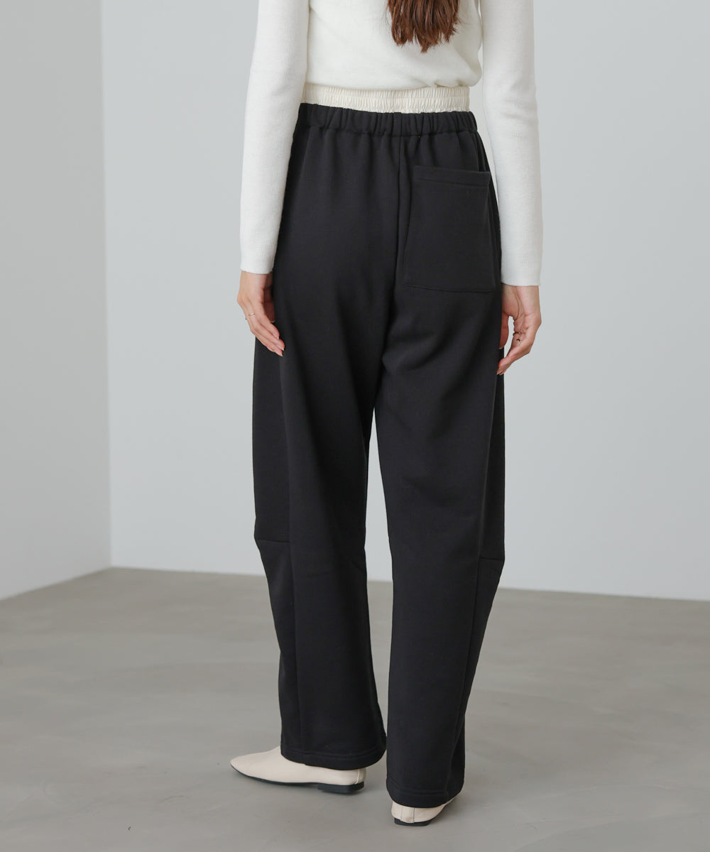 カーブシルエットスウェットパンツ