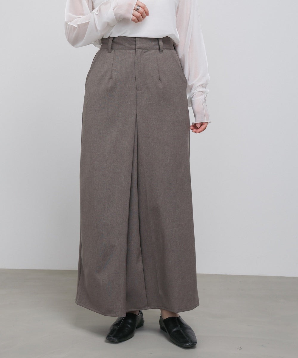 フロントタックIラインスカート