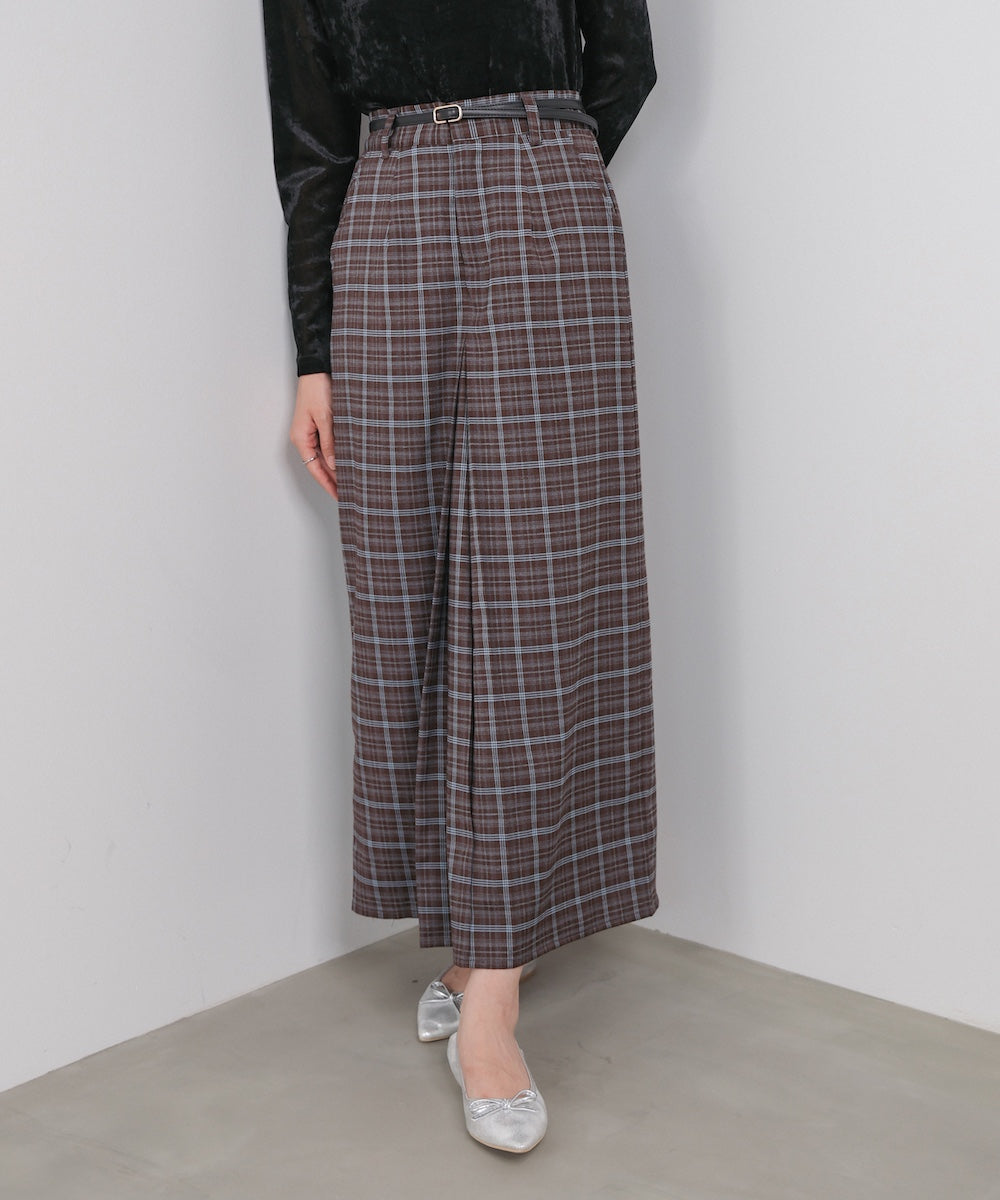 フロントタックIラインスカート