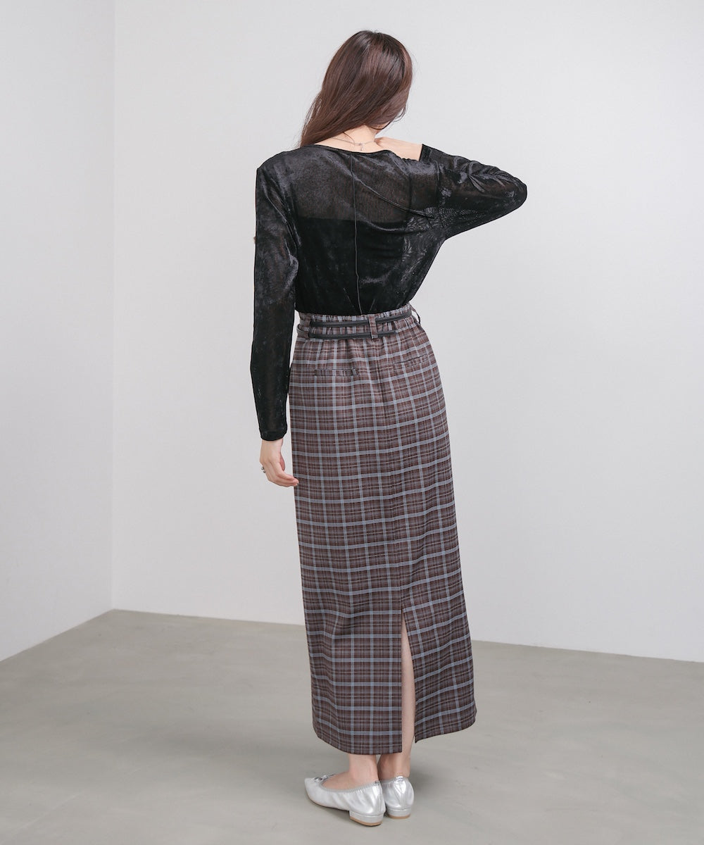 フロントタックIラインスカート